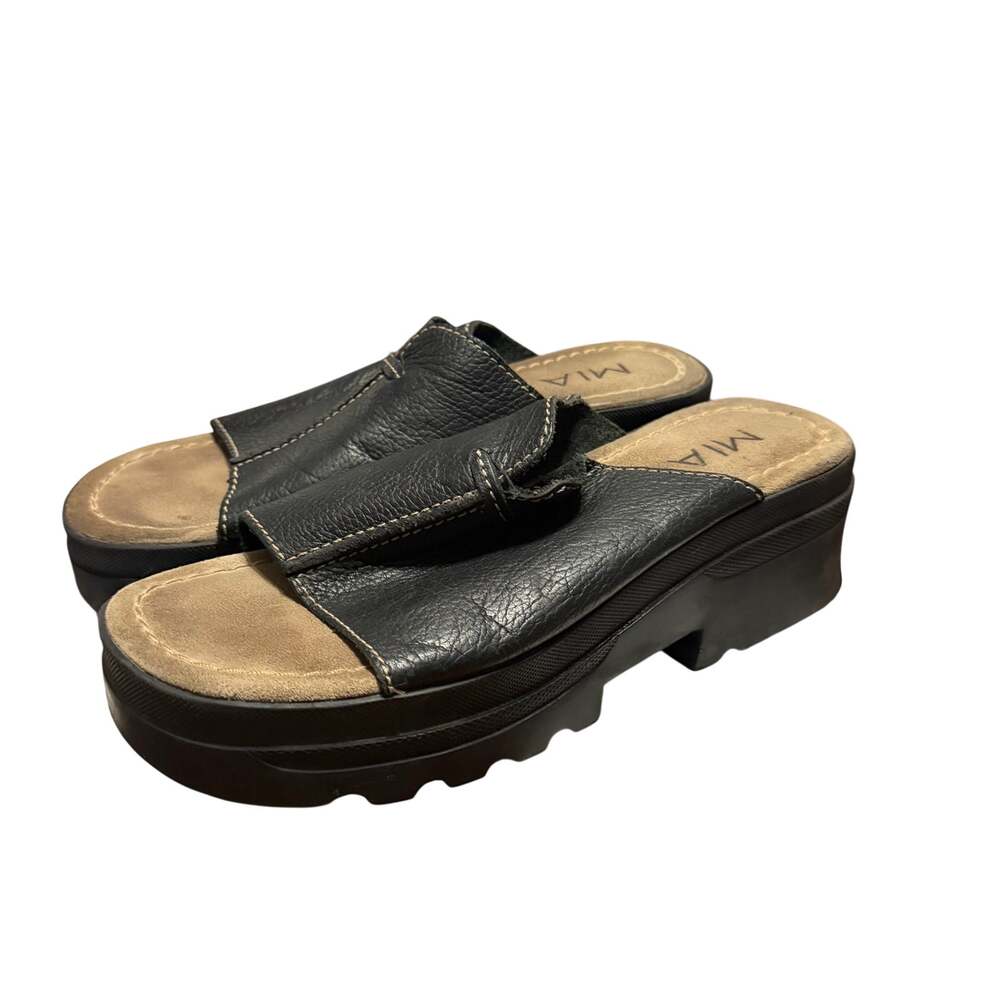 MIA Chunky Black Leather Size 10